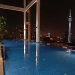 Col 11A Deluxe 1 Bedroom Duplex Infinity Pool