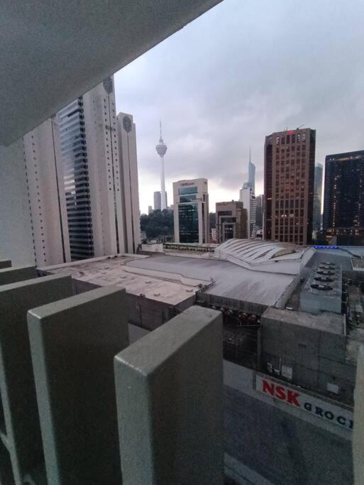Col 11a Deluxe 1 Bedroom Duplex Infinity Pool Kuala Lumpur