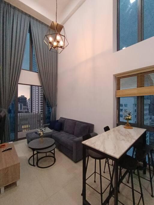 Pangsapuri Col 11a Deluxe 1 Bedroom Duplex Infinity Pool Kuala Lumpur